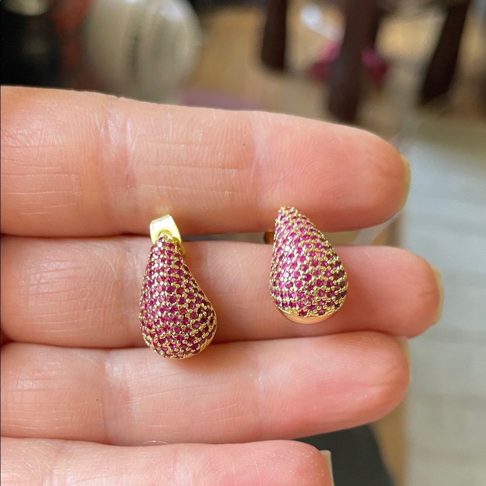 Gold Teardrop Earrings with Pink Stones